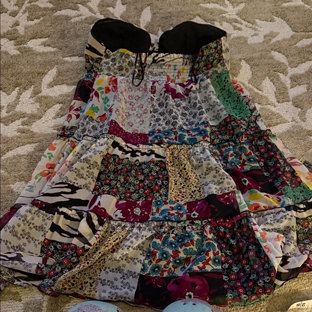 Guess Colorful Strapless Mini Dress - Picture 6 of 7